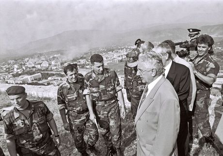 Croatian Operation Storm 5 August 1995 Photo: MORH Ministry of defence Repubplic of Croatia (centre left: General Ante Gotovina, centre right: President Franjo Tudjman - standing above liberated town of Knin)