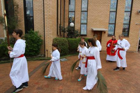 Palm Sunday 2014 - Croatian church, Sydney Australia Photo: Boka Cropress