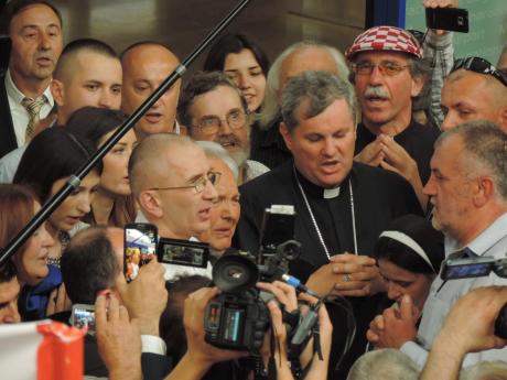 Dario Kordic arrives in Zagreb 6 June 2014 First came tears of joy and a prayer followed (Photo: Marija Tomislava)
