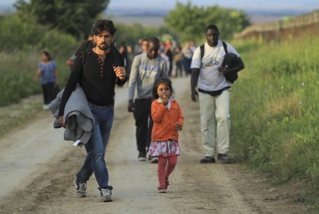 Refugees walking into Croatia from Serbia, Wednesday 16 September 2015 AFP Photo