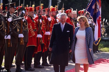 Charles Prince of Wales and Croatia's President Kolinda Grabar Kitarovic Inspect the presidential Guard and Croatian Army Soldiers Photo: Tim Rooke/REX/Shuttleimages 