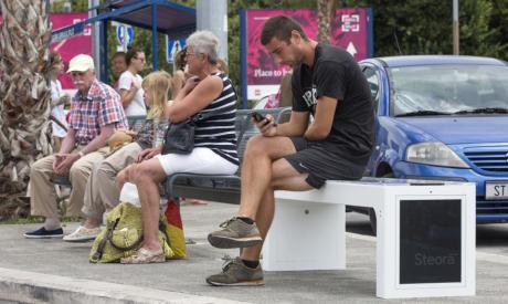 Steora Include Smart Bench in Croatia Photo: Bozidar Vukicevic/Hanza Media