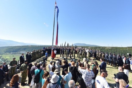 Giant Croatian flag raised at Knin 5 August 2016 Photo: Hrvoje Jelavic/Pixsell