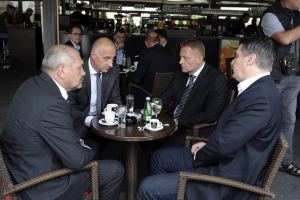 "People's" Coalition Zoran Milanotic to the right