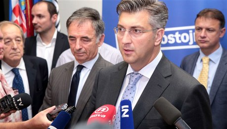 From Left/Front row: Furio Radin, Milorad Pupovac, Andrej Plenkovic Photo: V.P.P./ Hina