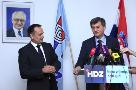 (L) Drago Prgomet (R) Milan Kujundzic "Now you see us, now you don't and again you do" in HDZ Photo: Patrik Macek? Pixsell